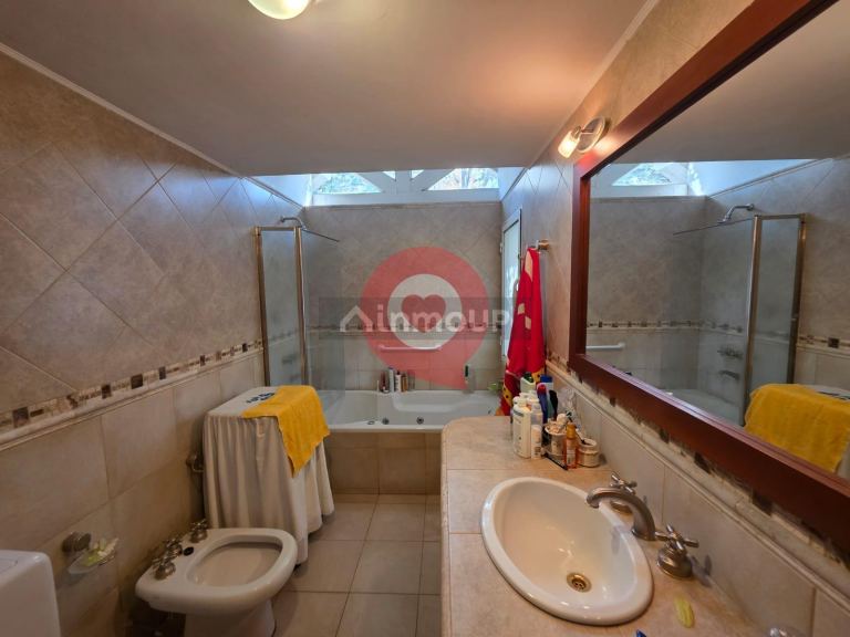 Casa en Venta en Confluencia, Neuquen