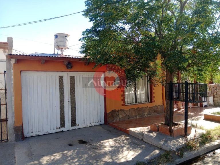 Casa en Venta en Neuquen, Neuquen