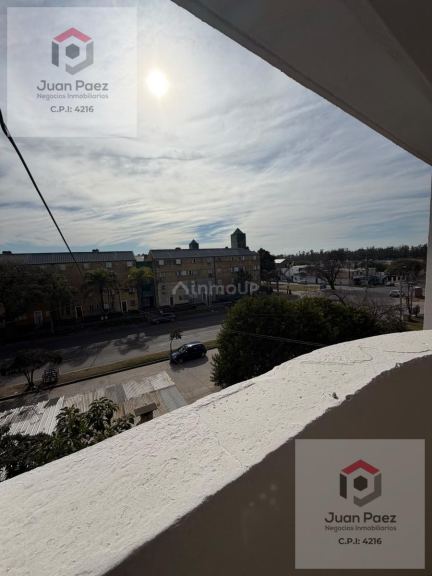 Capital AVENIDA CELSO BARRIOS  al 2700