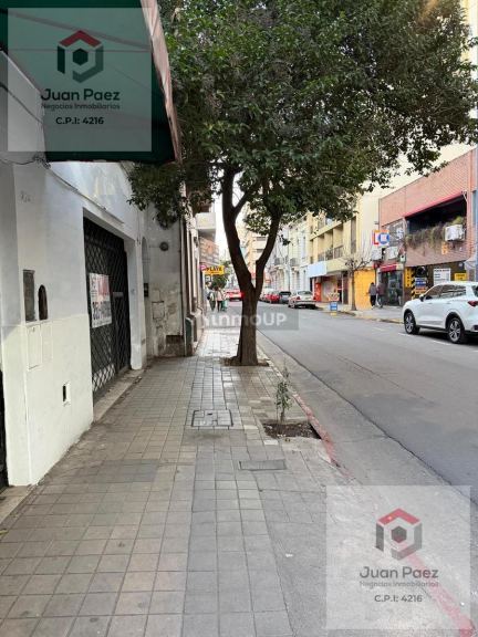 Capital A METROS AV COLON SUCRE al 200