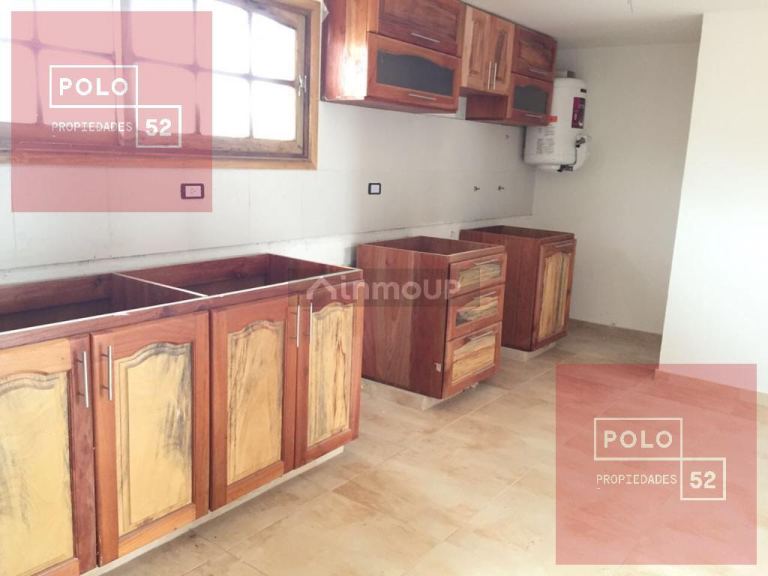 Casa en Venta en General Roca, Cordoba