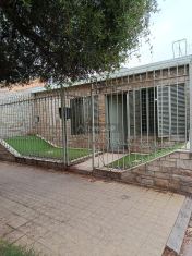 Las Heras Avellaneda 442