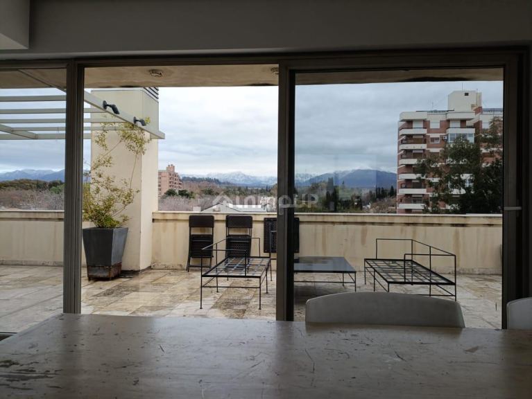 Departamento en Venta en Capital, Mendoza