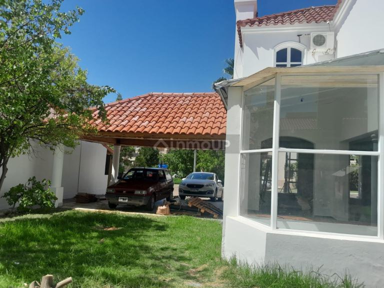 Casa en Alquiler en Godoy Cruz, Mendoza