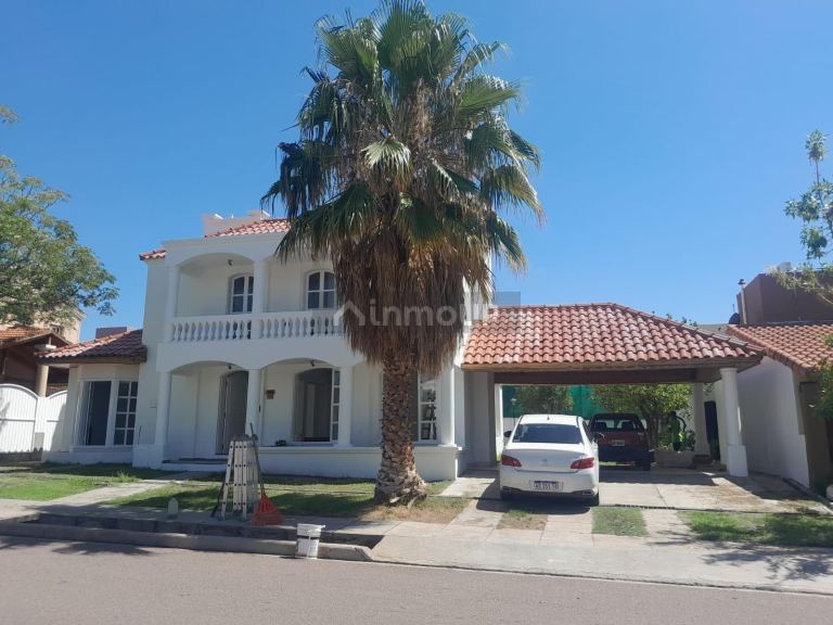 Casa en Alquiler en Godoy Cruz, Mendoza