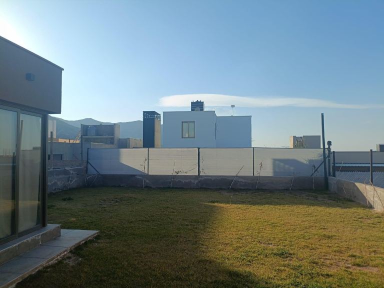 Casa en Venta en Las Heras, Mendoza