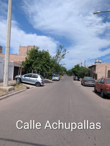 Casa en Venta en Guaymallen, Mendoza