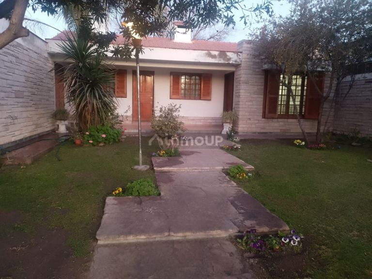 Casa en Venta en Maipu, Mendoza