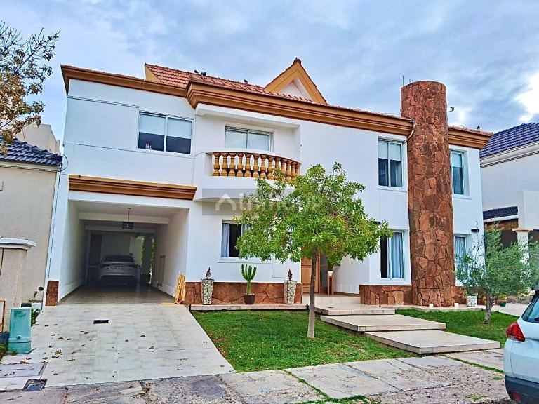 Casa en Alquiler en Godoy Cruz, Mendoza