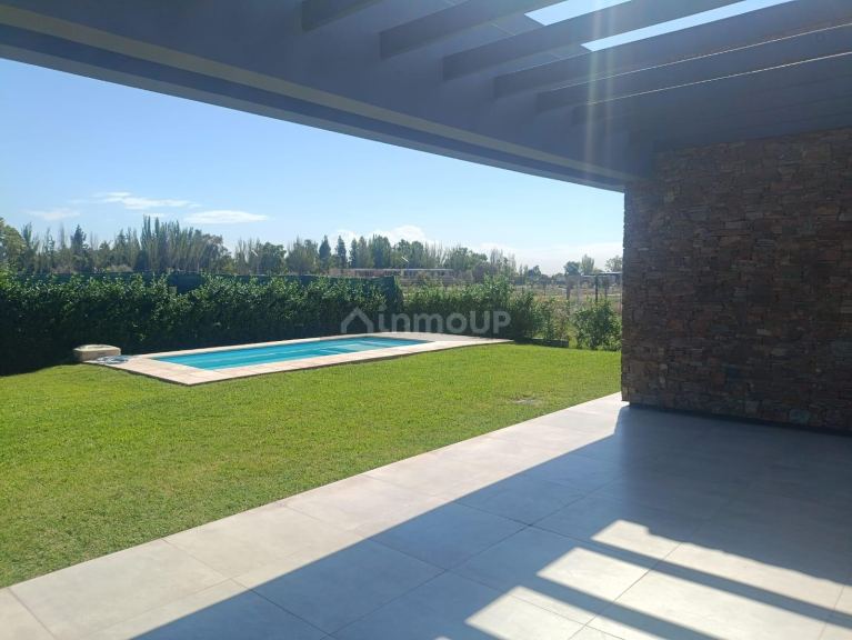 Casa en Venta en Lujan de Cuyo, Mendoza