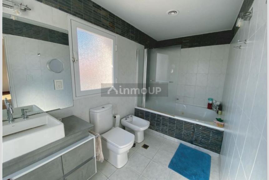 Casa en Venta en Capital, Mendoza