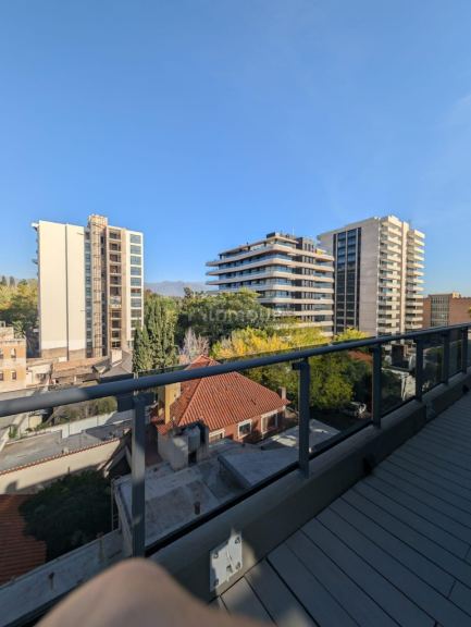 Departamento en Alquiler en Capital, Mendoza