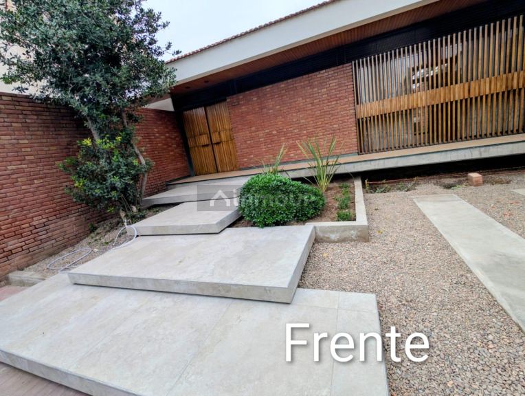 Casa en Alquiler en Capital, Mendoza