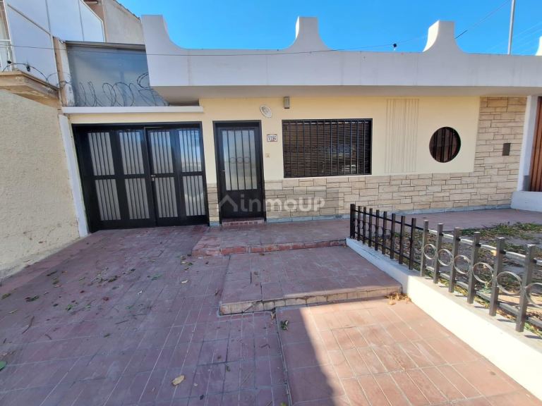 Casa en Alquiler en Godoy Cruz, Mendoza