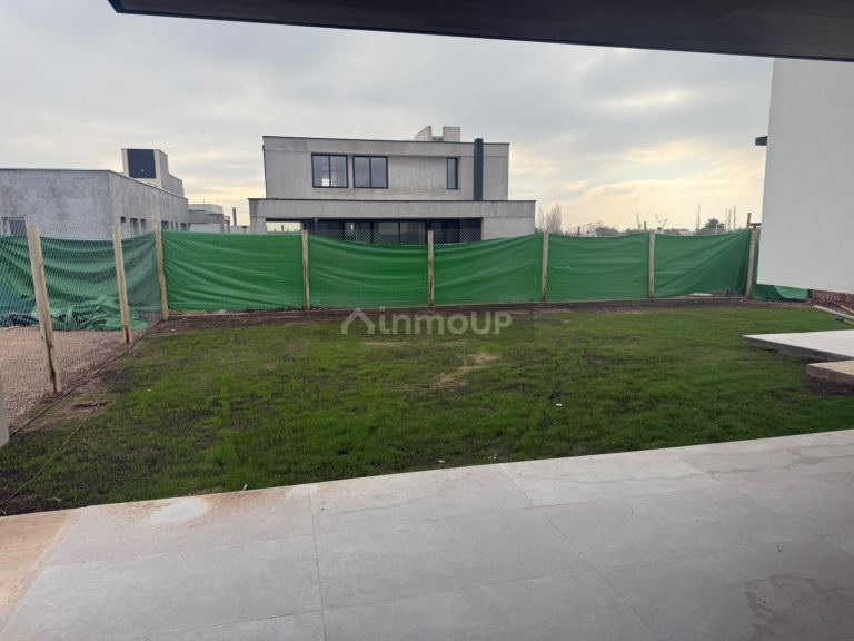 Casa en Venta en Lujan de Cuyo, Mendoza - USD 330.000 | Inmoup - 16