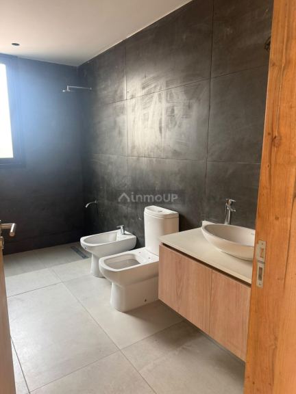 Casa en Venta en Lujan de Cuyo, Mendoza - USD 330.000 | Inmoup - 10