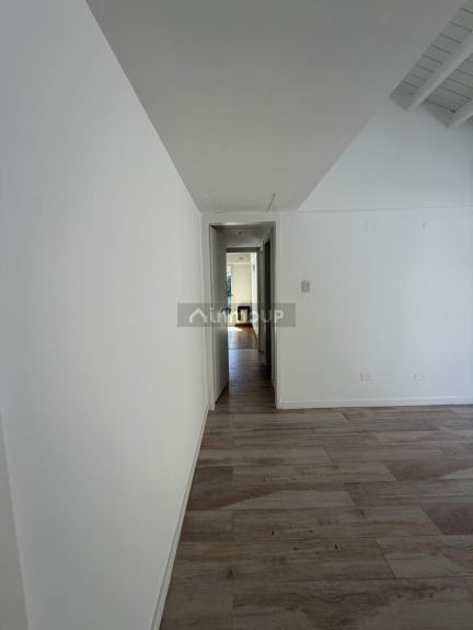 Casa en Venta en Capital, Mendoza - USD 230.000 | Inmoup - 6