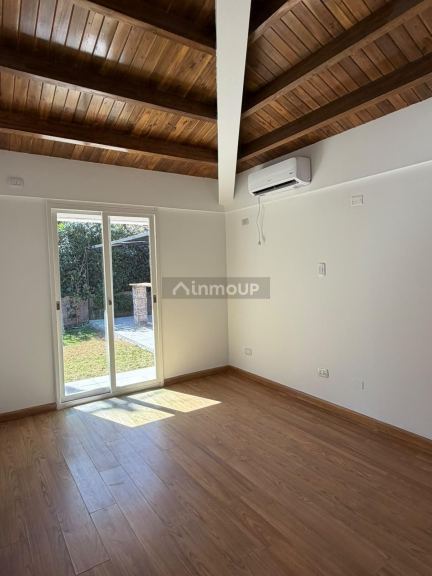 Casa en Venta en Capital, Mendoza - USD 230.000 | Inmoup - 24