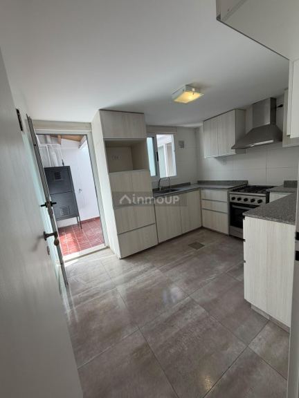 Casa en Venta en Capital, Mendoza - USD 230.000 | Inmoup - 16