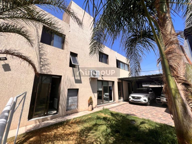 Casa en Venta en Maipu, Mendoza
