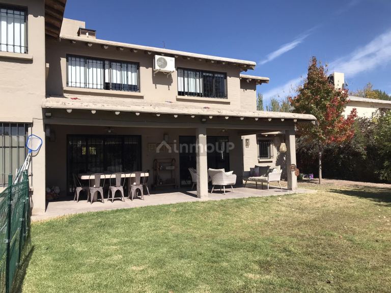 Casa en Venta en Lujan de Cuyo, Mendoza