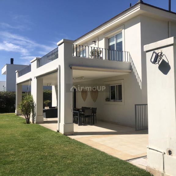 Casa en Venta en Las Heras, Mendoza