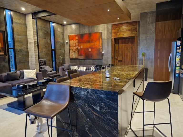 Casa en Venta en Capital, Mendoza