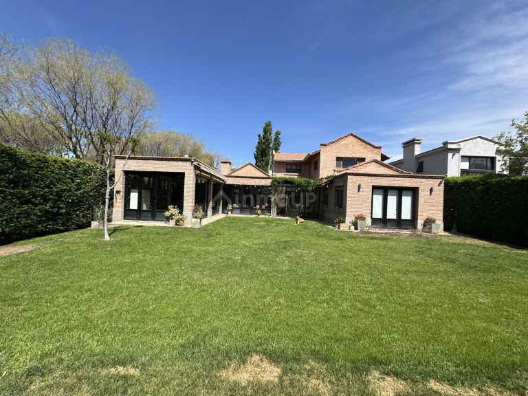 Casa en Venta en Lujan de Cuyo, Mendoza