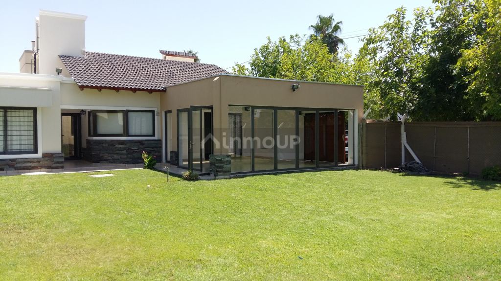 Casa en Alquiler en Maipu, Mendoza