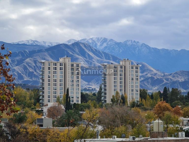 Departamento en Venta en Capital, Mendoza