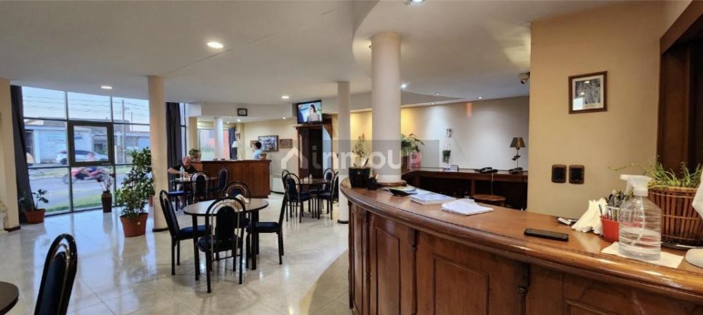 Hotel en Venta en Carlos Tejedor, Buenos Aires Interior