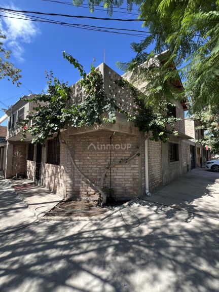 Casa en Venta en Guaymallen, Mendoza