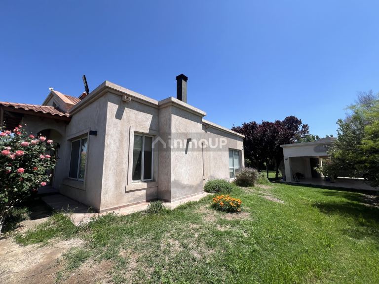 Casa en Venta en Guaymallen, Mendoza