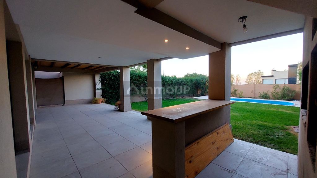 Casa en Venta en Las Heras, Mendoza