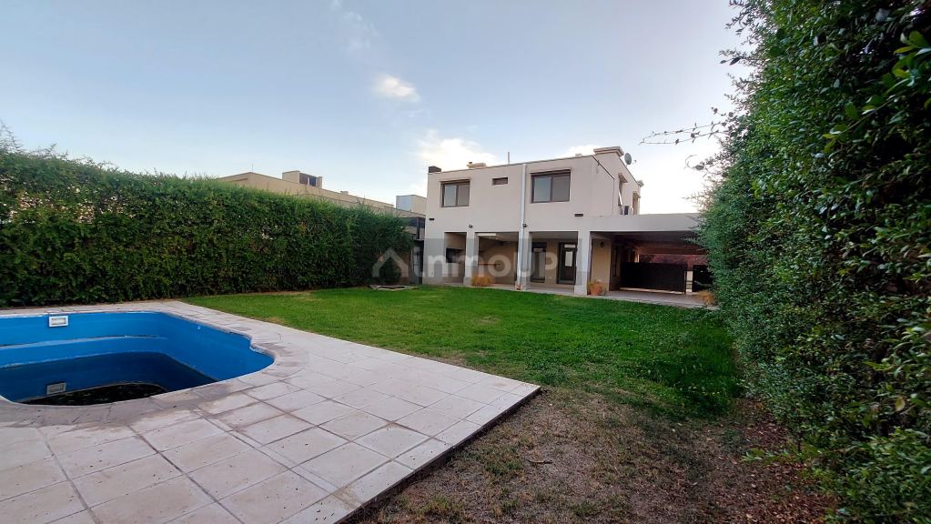 Casa en Venta en Las Heras, Mendoza