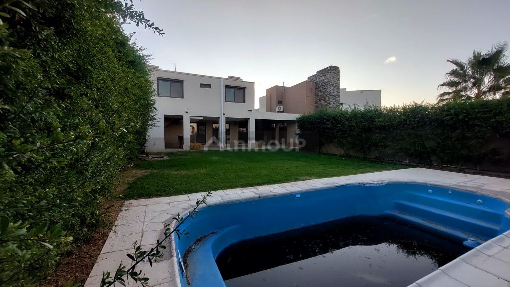 Casa en Venta en Las Heras, Mendoza