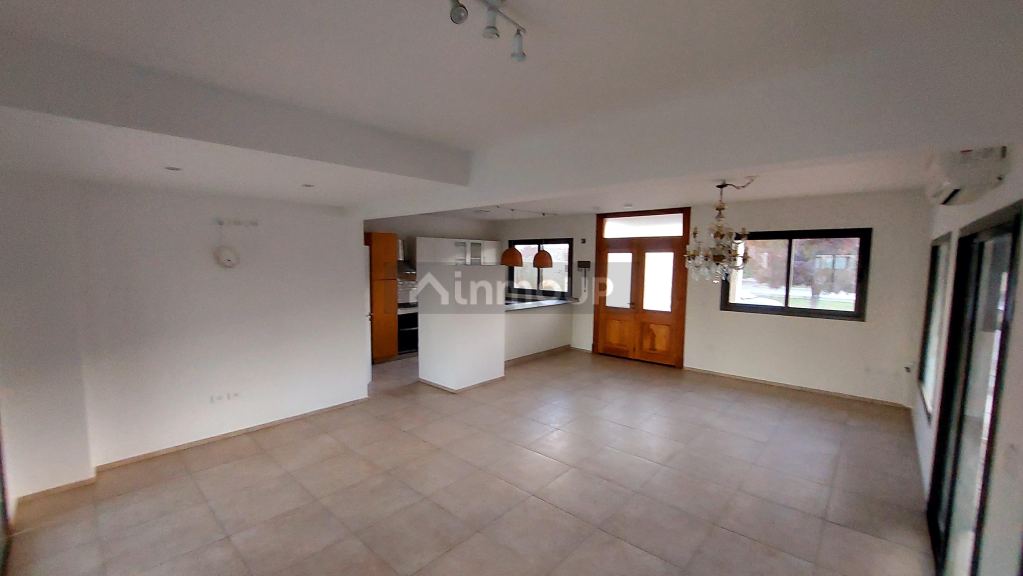 Casa en Venta en Las Heras, Mendoza