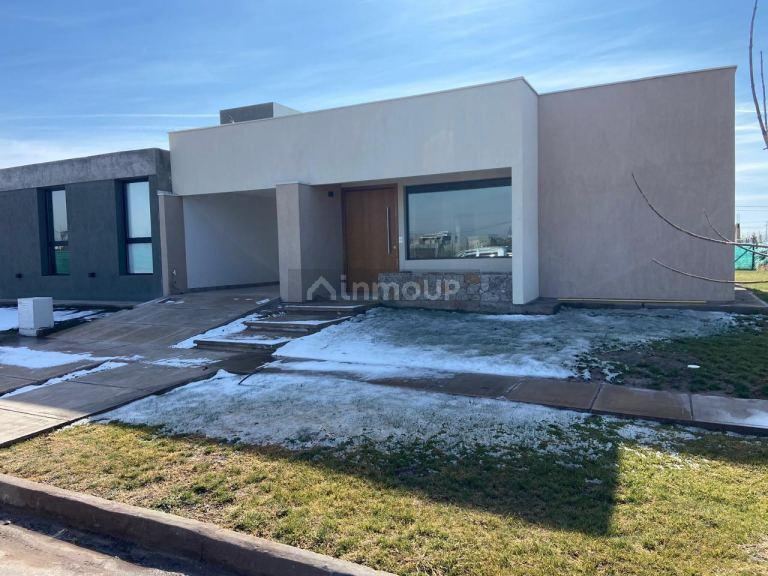 Casa en Venta en Maipu, Mendoza