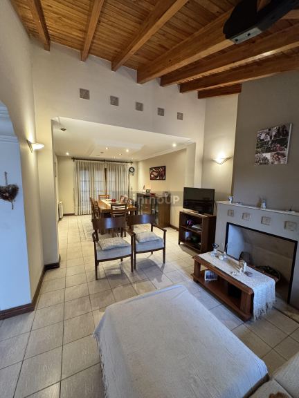 Casa en Venta en Guaymallen, Mendoza