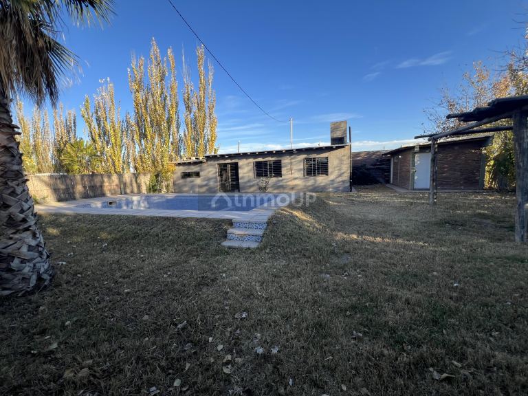 Casa en Venta en Guaymallen, Mendoza