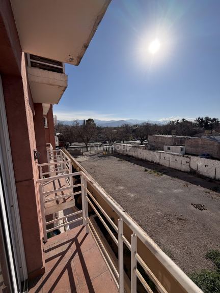 Departamento en Alquiler en Capital, Mendoza