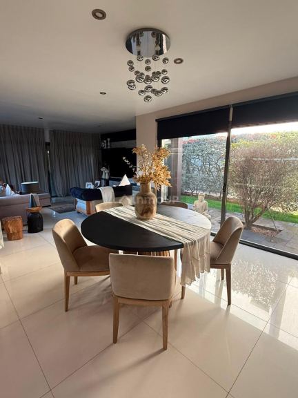 Casa en Venta en Guaymallen, Mendoza