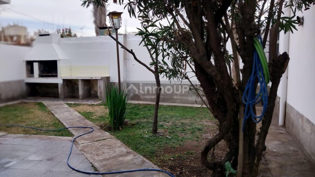 Casa en Alquiler en Godoy Cruz, Mendoza
