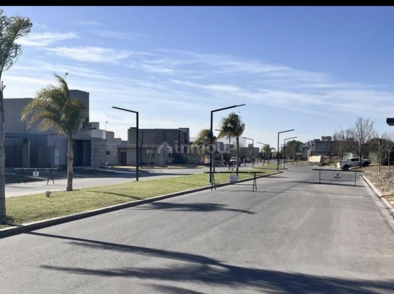 Lote en Venta en Maipu, Mendoza