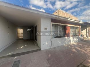 Godoy Cruz Albarracin 580, adyacente bancario