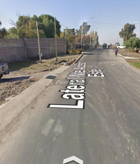 Guaymallen Lateral norte del acceso este casi carril Ponce