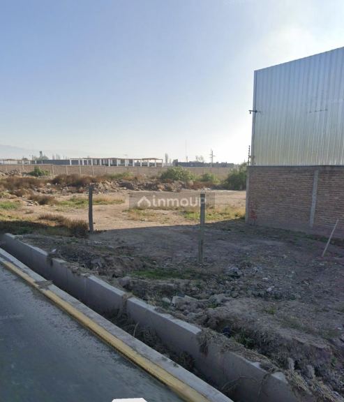 Guaymallen Lateral norte del acceso este casi carril Ponce