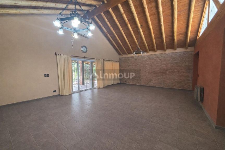 Casa en Venta en Maipu, Mendoza