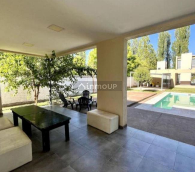 Casa en Venta en Pte. Roque S. Peña, Cordoba