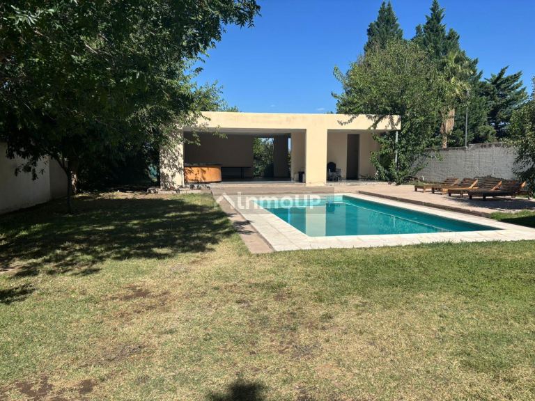 Casa en Venta en Pte. Roque S. Peña, Cordoba